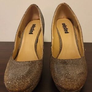 Kenneth Cole Women's Sparkling Heels - Gold and Silver